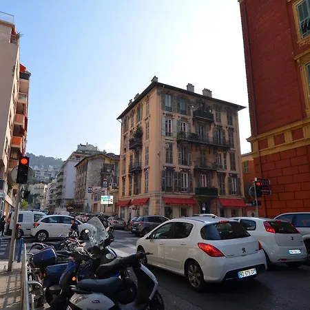 Studio 2 Personnes Quartier Du Port à Nizza